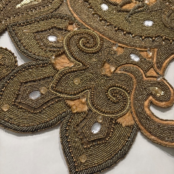 Kim Seybert NYC Gold & Crystal Beaded Table Runner 47”x20” Retail $815.00 - Picture 4 of 12